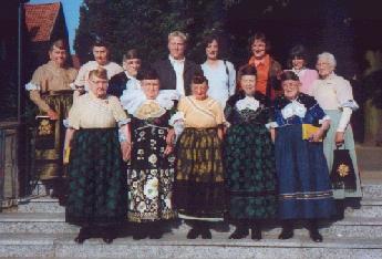 Westerten und &Ouml;sterten Trachtenfrauen 1998