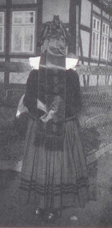 Apelerner Tracht 2000